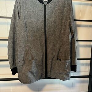 EUC Women's Size Large, KOI Basics, Zip up Lab Jacket, F20